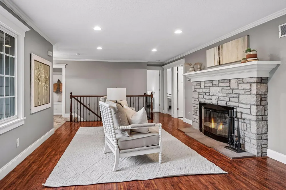 5112 Willow Lane Minnetonka, MN 55345