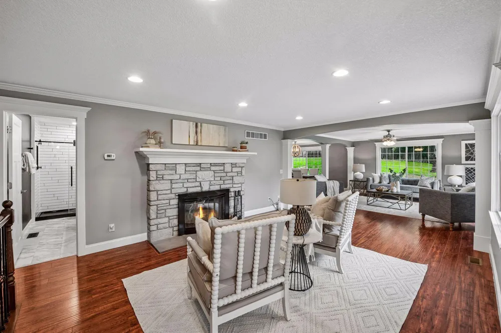 5112 Willow Lane Minnetonka, MN 55345