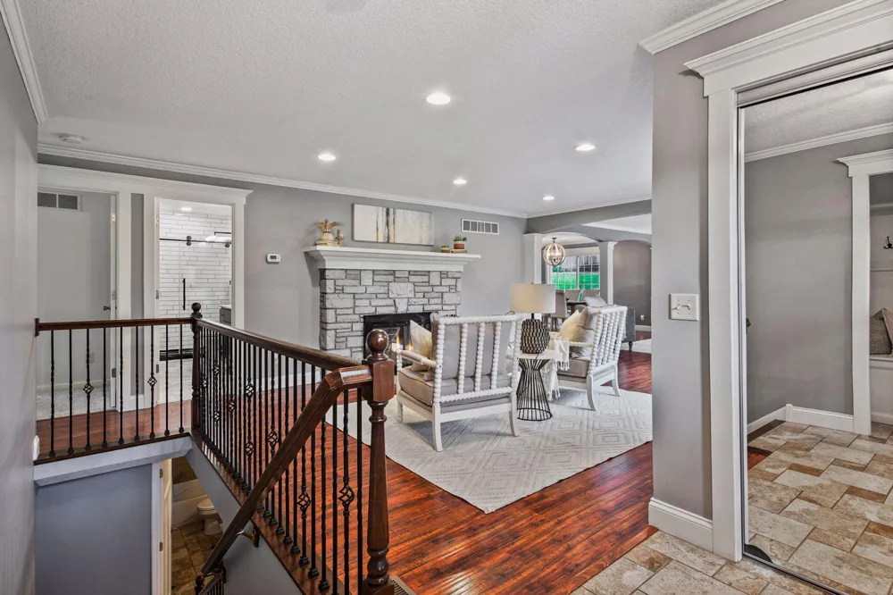 5112 Willow Lane Minnetonka, MN 55345