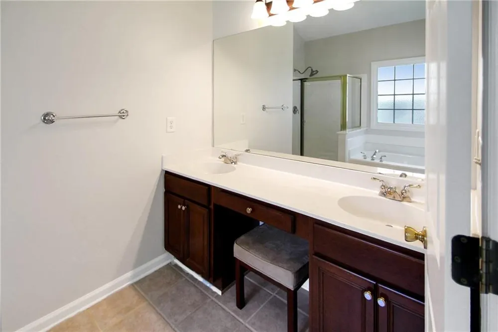 258 Brookcliff Drive Sugar Hill, GA 30518