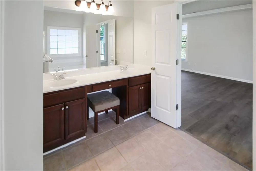 258 Brookcliff Drive Sugar Hill, GA 30518