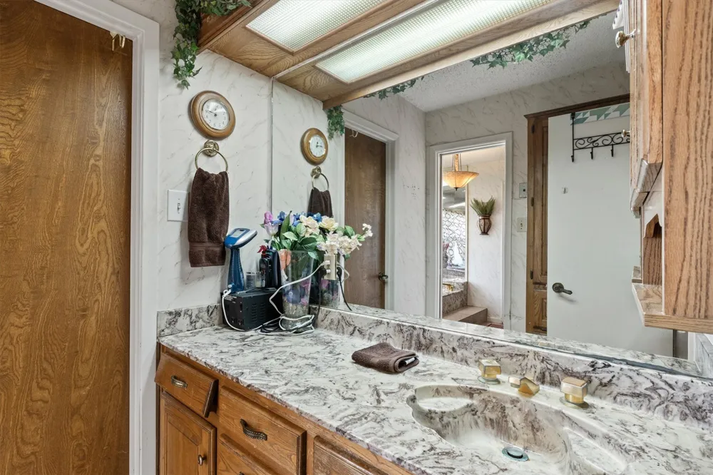 442 High View Drive Denison, TX 75020