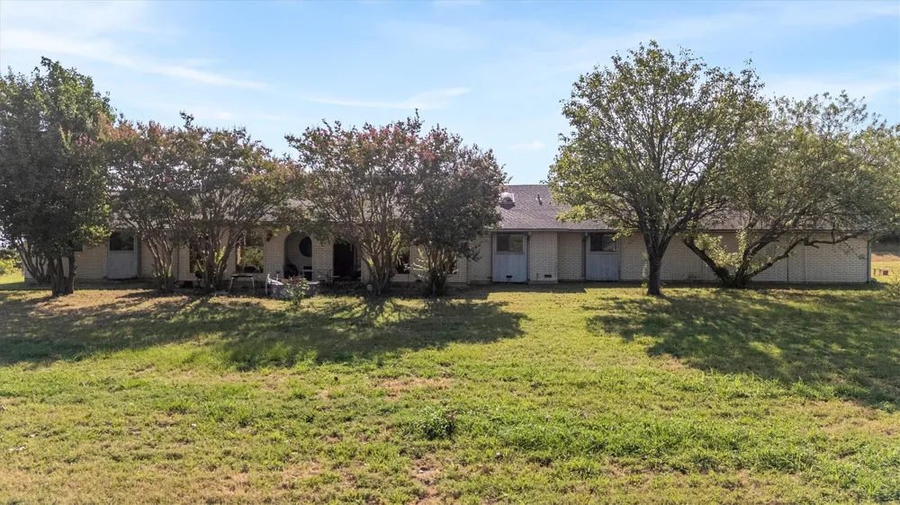 442 High View Drive Denison, TX 75020