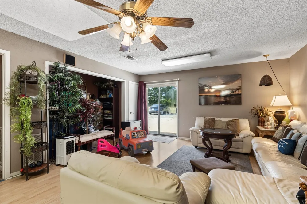 442 High View Drive Denison, TX 75020