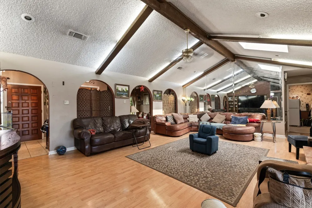 442 High View Drive Denison, TX 75020