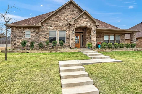 3818 Sumner Court