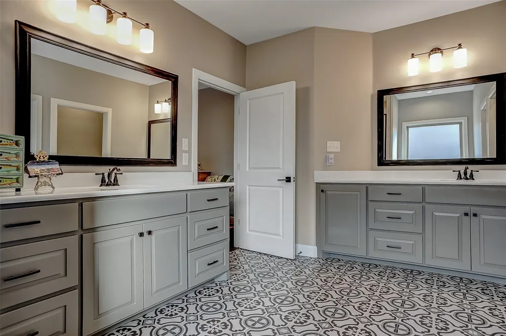 3818 Sumner Court Sherman, TX 75090