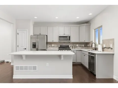 4121 Pennycress Drive