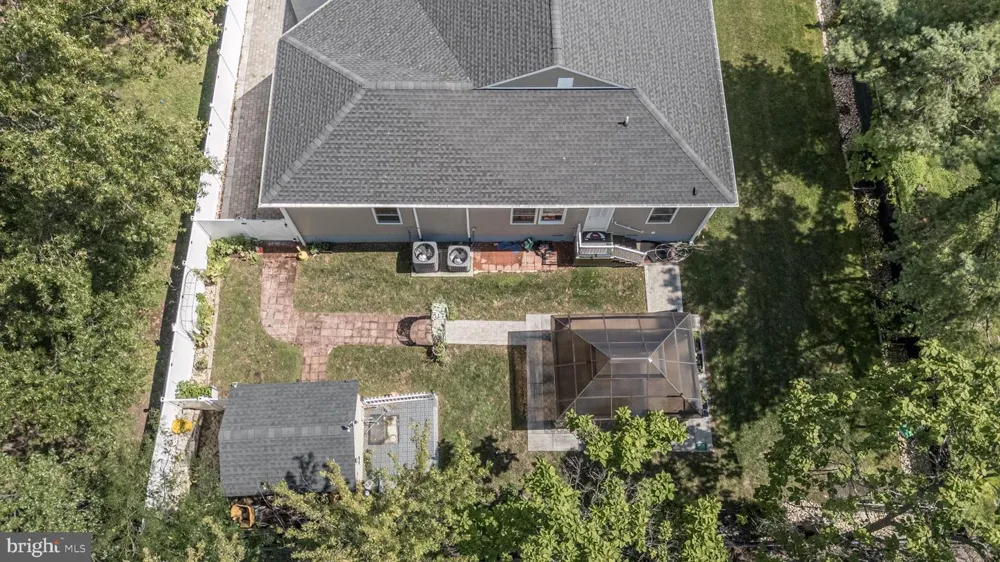 11 BROOK ROAD Kendall Park, NJ 08824