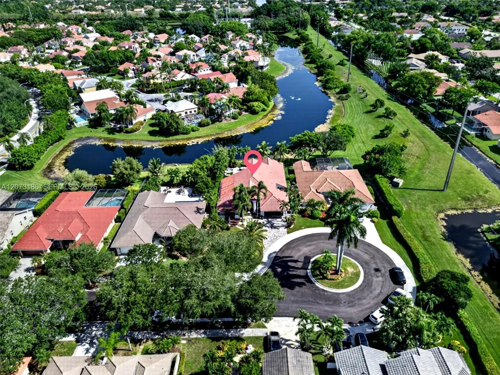 719 Crystal Ct Weston, FL 33326