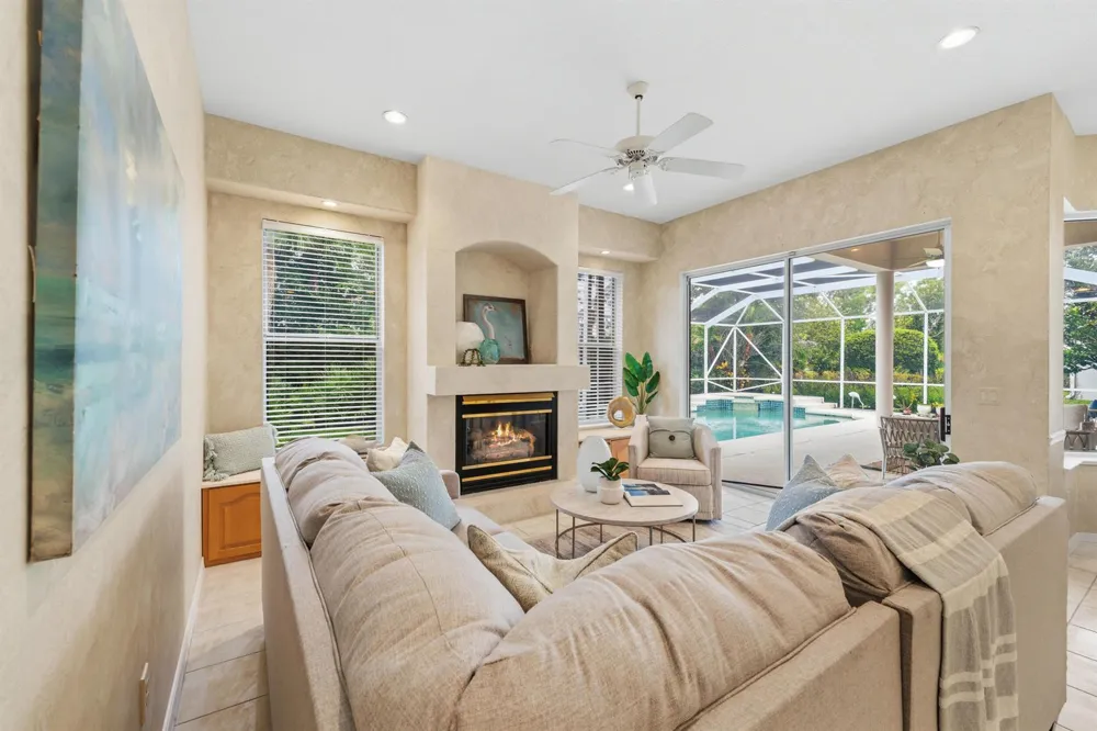 4931 SE Lost Lake Way Hobe Sound, FL 33455