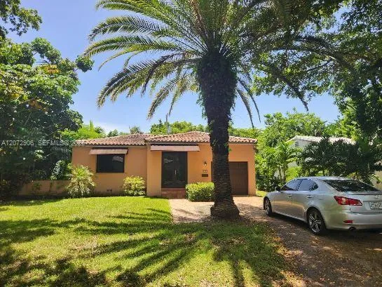 448 Cadagua Ave Coral Gables, FL 33146