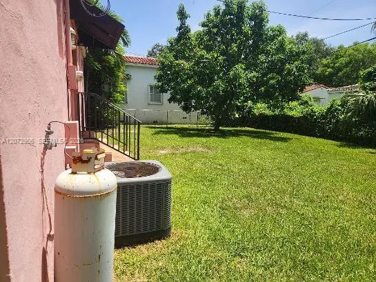 448 Cadagua Ave Coral Gables, FL 33146