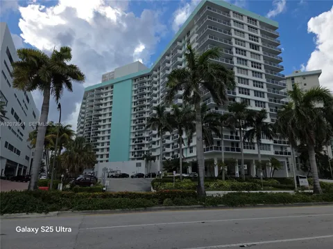 3725 S Ocean Dr #619