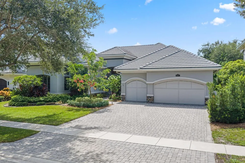 8977 Stone Pier Drive Boynton Beach, FL 33472