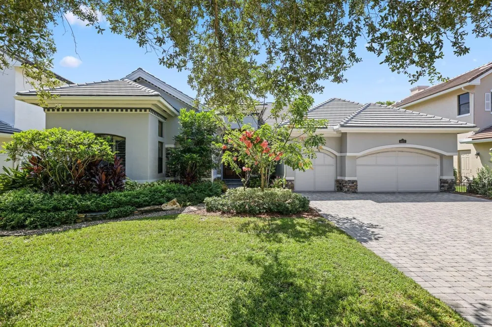 8977 Stone Pier Drive Boynton Beach, FL 33472