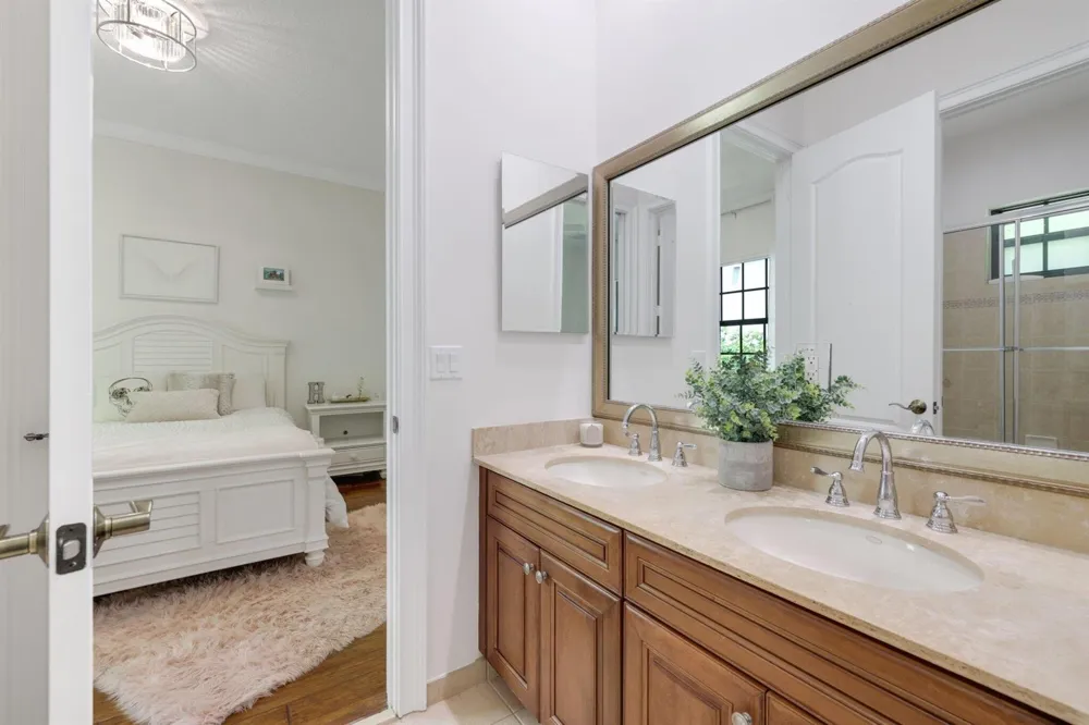 8977 Stone Pier Drive Boynton Beach, FL 33472