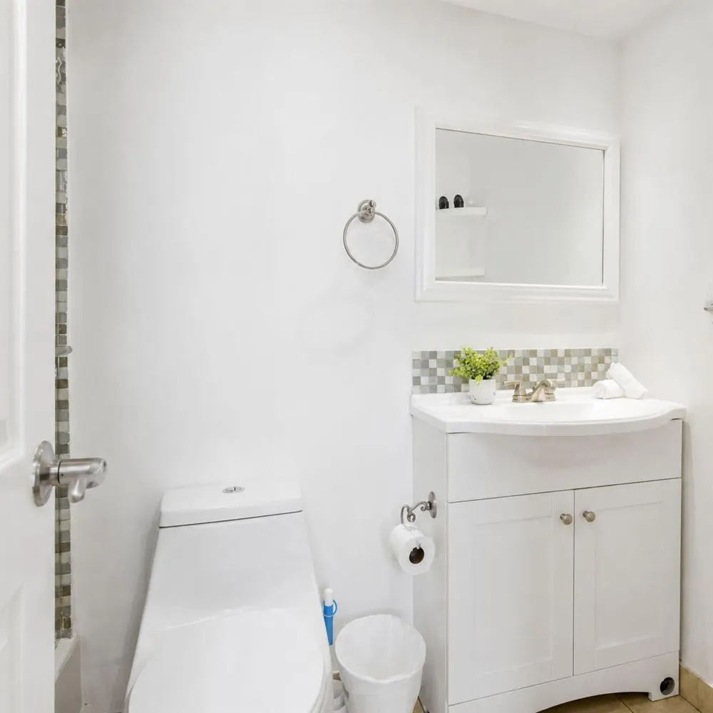 3801 S Ocean Drive #8b Hollywood, FL 33019