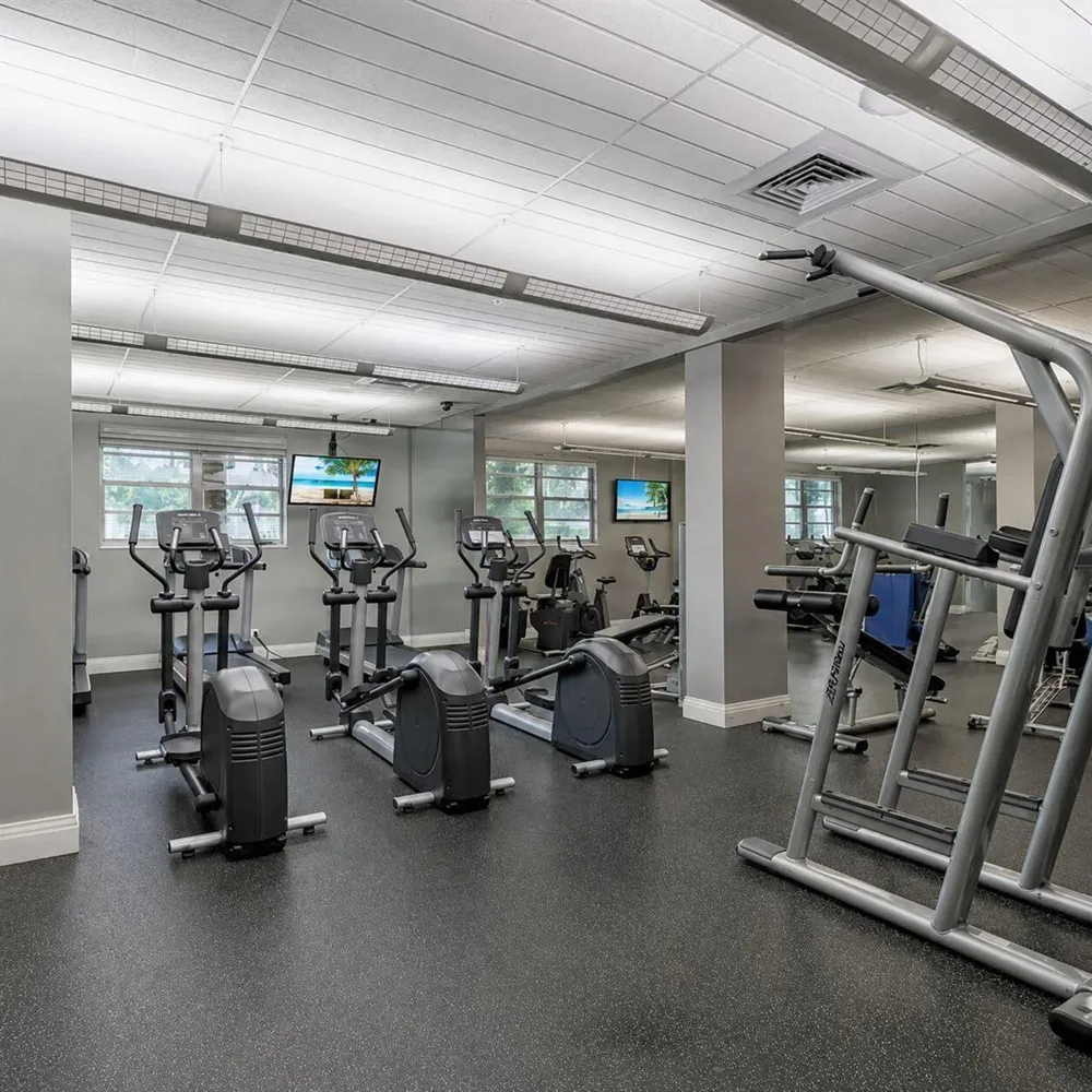 3801 S Ocean Drive #8b Hollywood, FL 33019