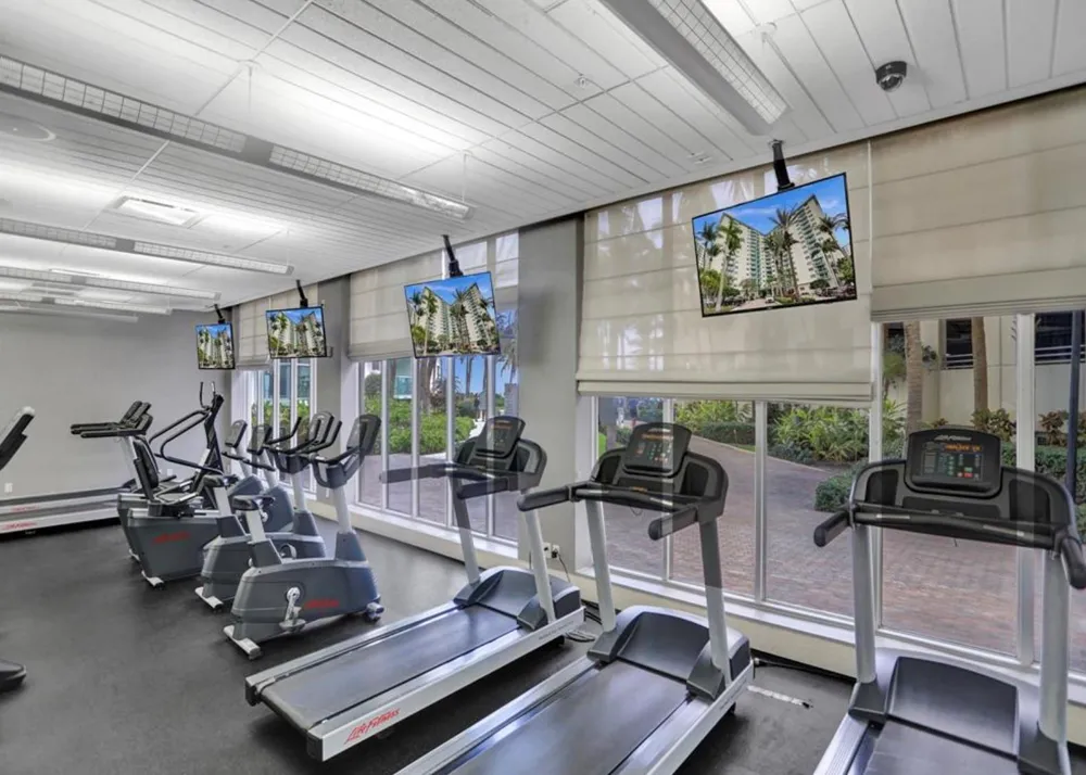 3801 S Ocean Drive #8b Hollywood, FL 33019