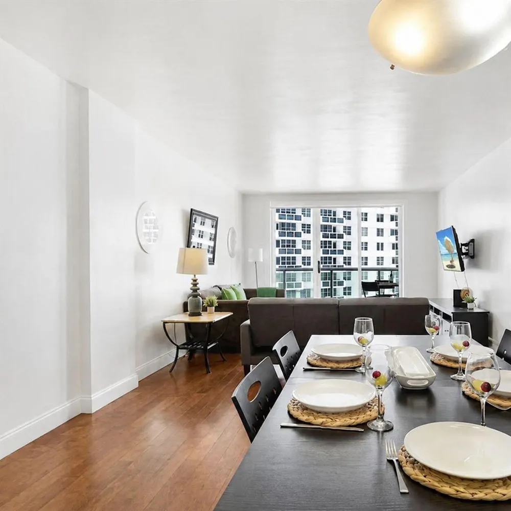 3801 S Ocean Drive #8b Hollywood, FL 33019