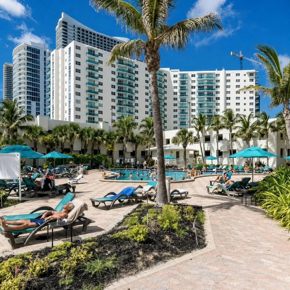 3801 S Ocean Drive #8b Hollywood, FL 33019