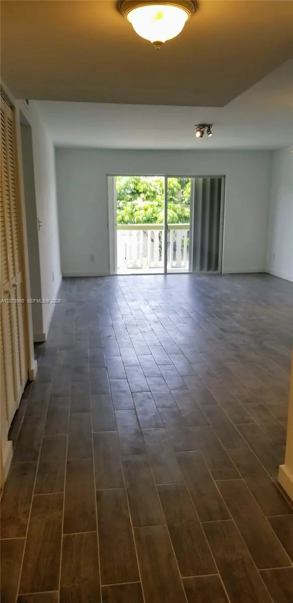 15205 NE 6th Ave #D204 Miami, FL 33162