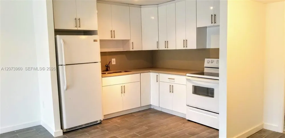 15205 NE 6th Ave #D204 Miami, FL 33162