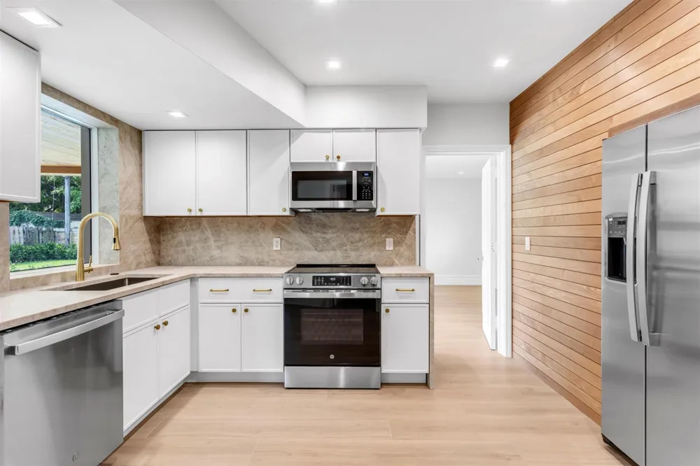 1278 SW 5TH STREET Boca Raton, FL 33486