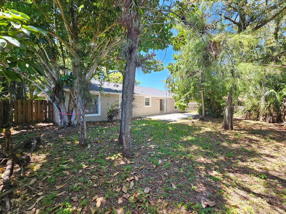 1878 Wisteria Street Wellington, FL 33414