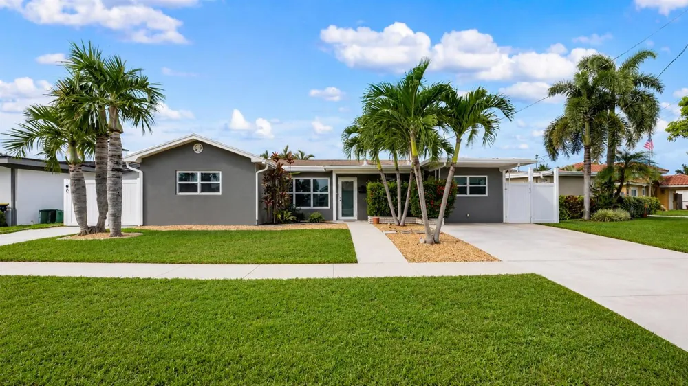 935 Nautilus Isle Dania Beach, FL 33004