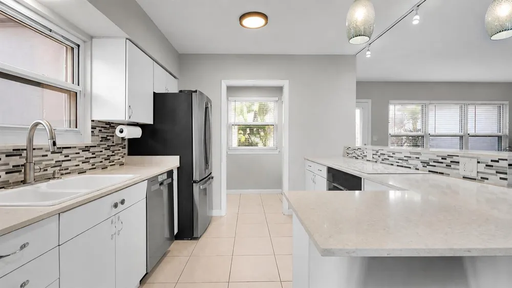 935 Nautilus Isle Dania Beach, FL 33004