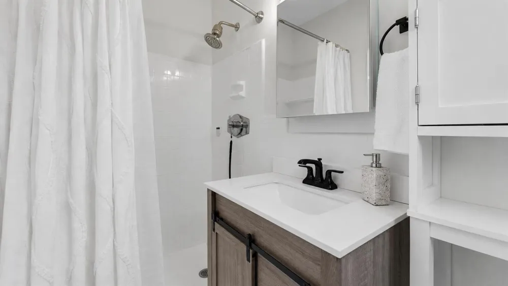935 Nautilus Isle Dania Beach, FL 33004