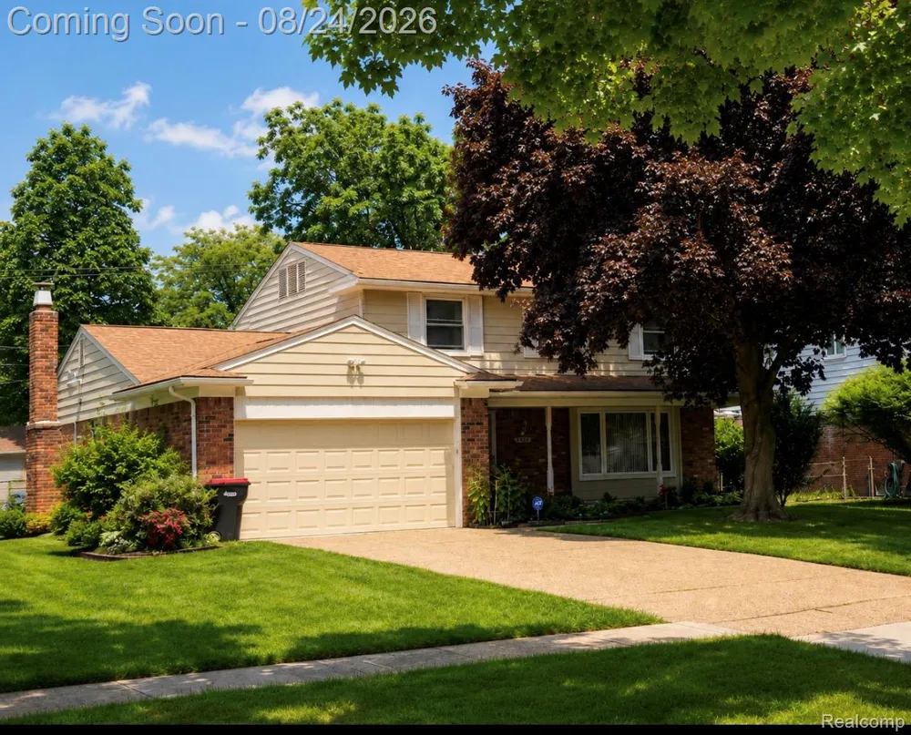 21430 Winchester Street S Southfield City, MI 48076
