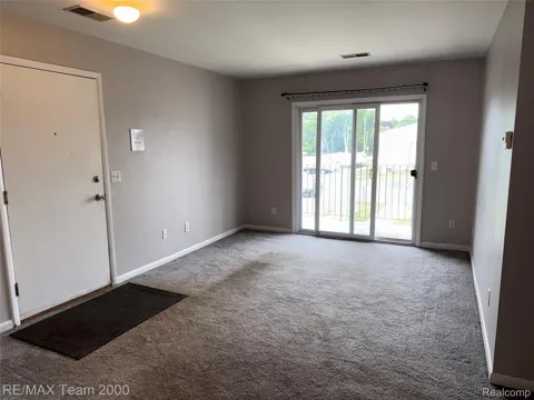10041 ALLEN POINTE DRIVE