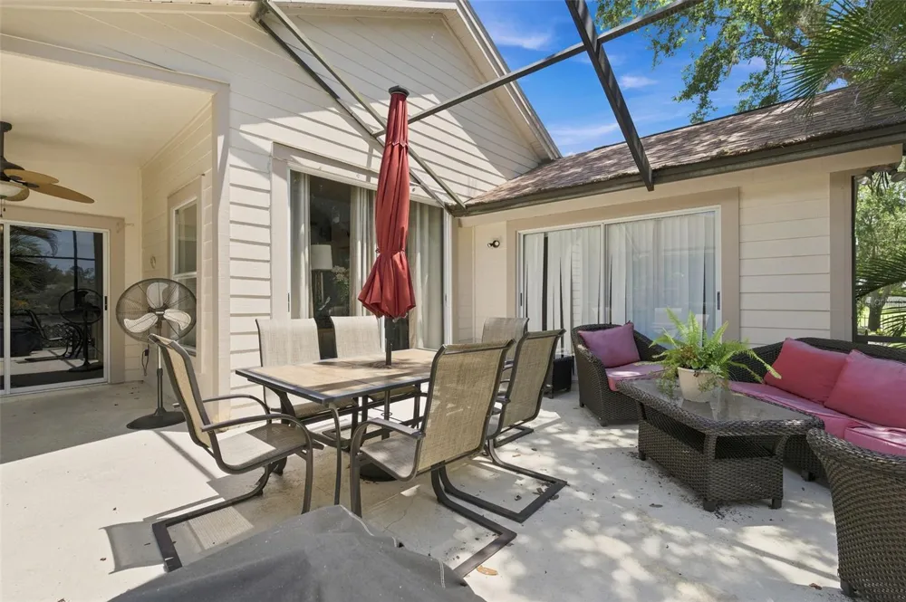 1469 RIVERDALE DRIVE Oldsmar, FL 34677