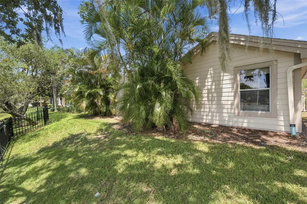 1469 RIVERDALE DRIVE Oldsmar, FL 34677