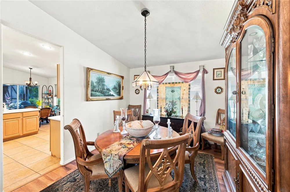1469 RIVERDALE DRIVE Oldsmar, FL 34677
