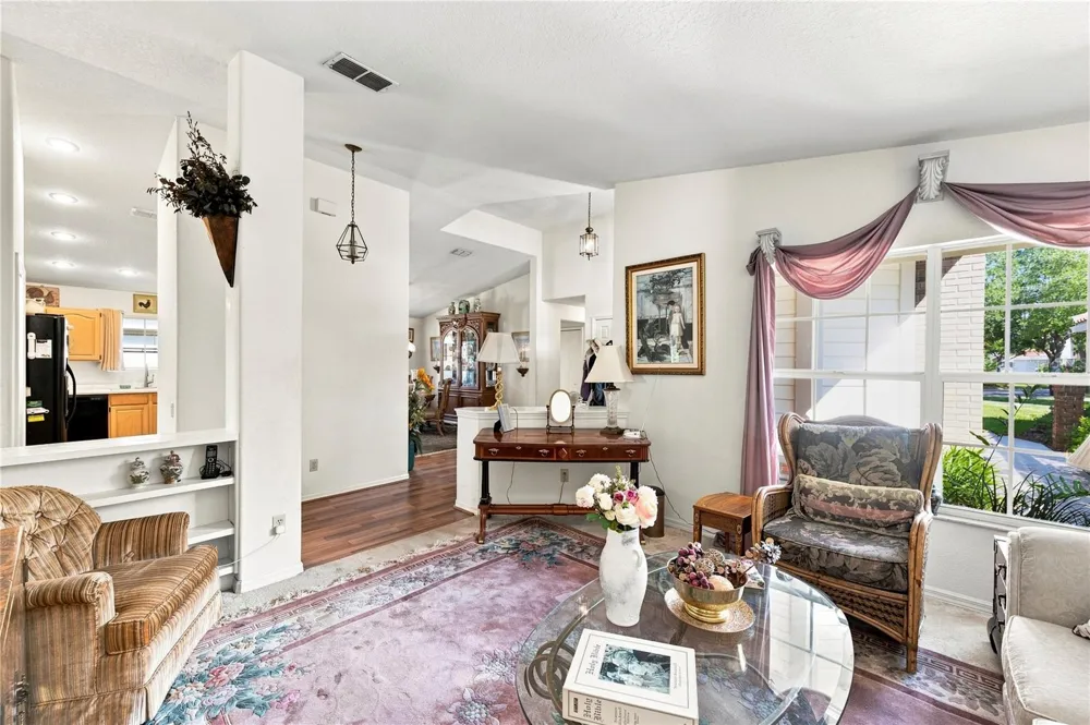 1469 RIVERDALE DRIVE Oldsmar, FL 34677