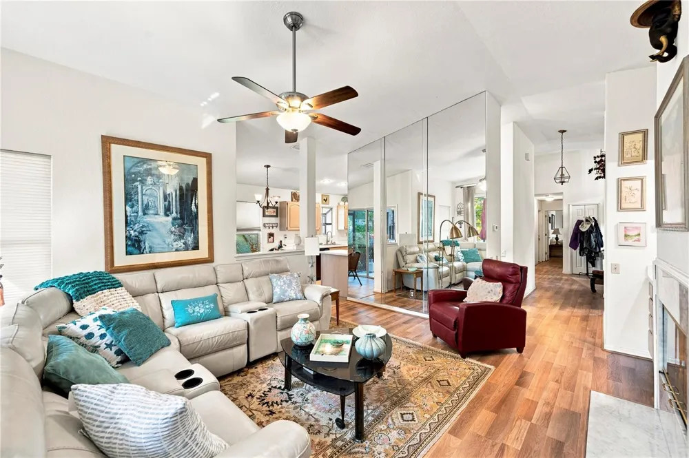 1469 RIVERDALE DRIVE Oldsmar, FL 34677