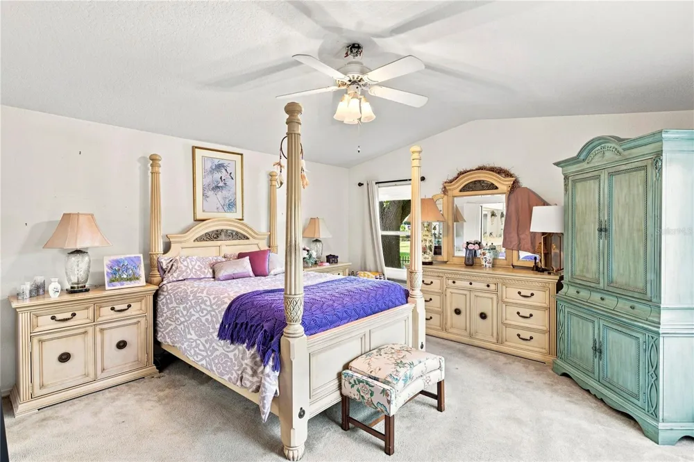 1469 RIVERDALE DRIVE Oldsmar, FL 34677