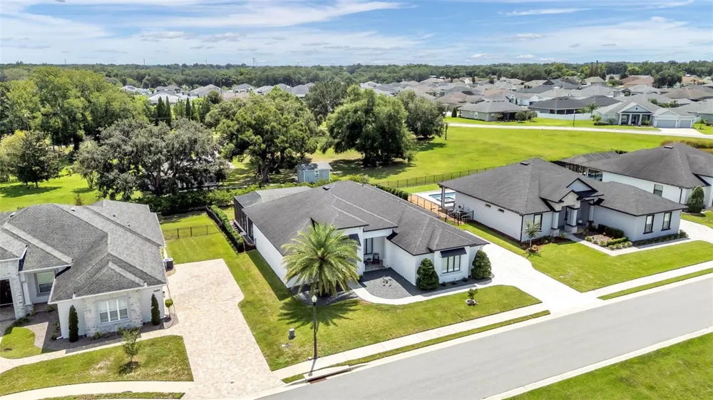 4963 DECKSIDE LOOP Lakeland, FL 33812