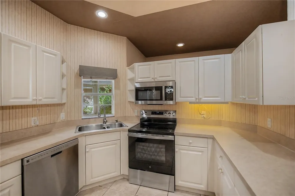 1276 WHITE OAK TRAIL #3 Port Charlotte, FL 33948