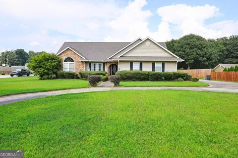 107 Cedar Pond RD