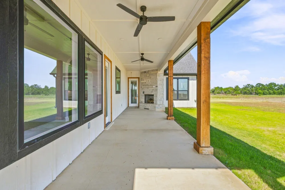 8140 Lavender Road Springtown, TX 76082