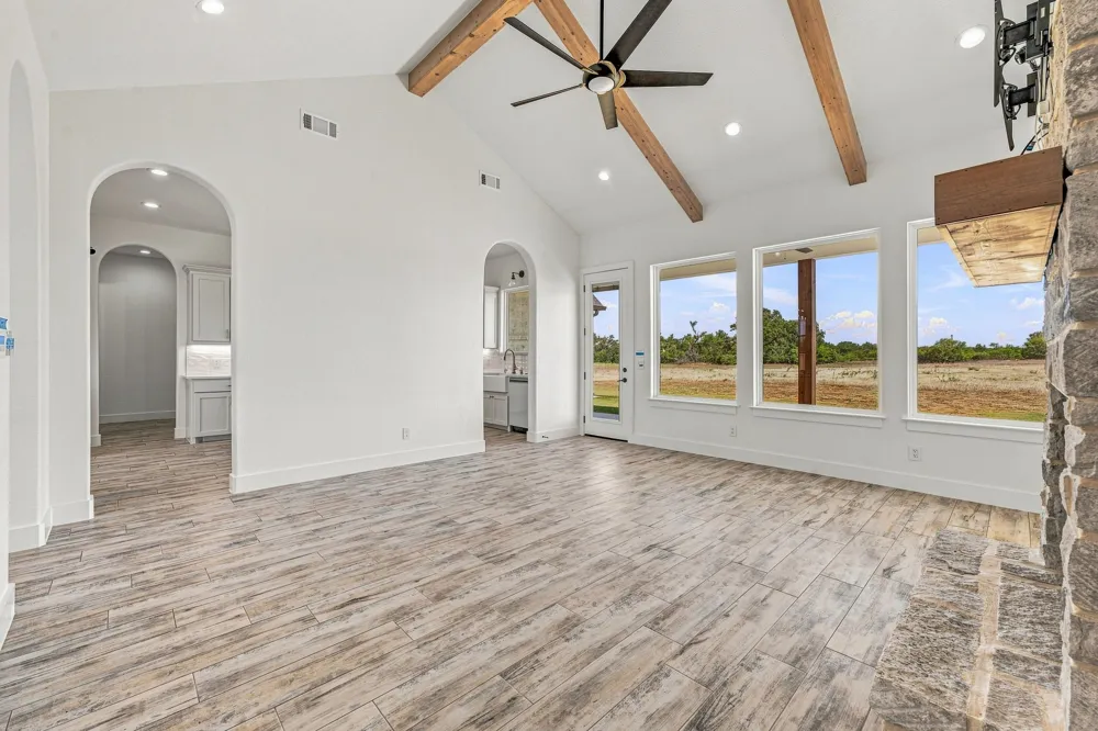 8140 Lavender Road Springtown, TX 76082