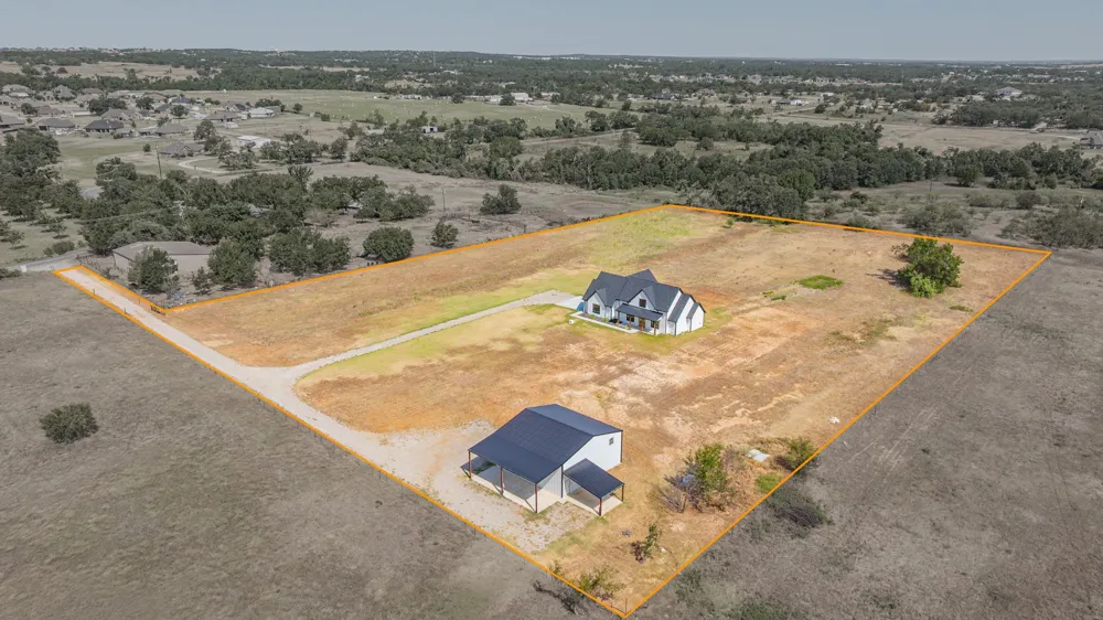 8140 Lavender Road Springtown, TX 76082