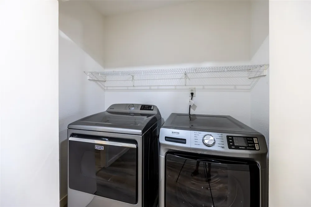 1948 Rambling Ridge Lane Carrollton, TX 75007