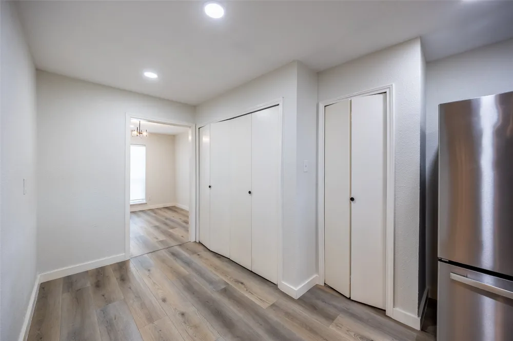 1948 Rambling Ridge Lane Carrollton, TX 75007