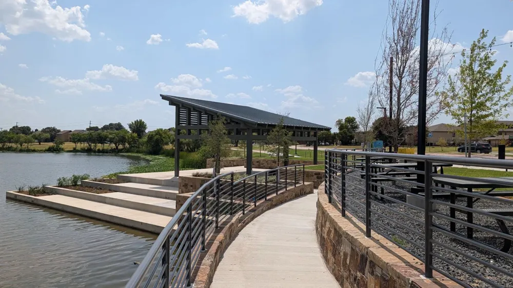 1948 Rambling Ridge Lane Carrollton, TX 75007